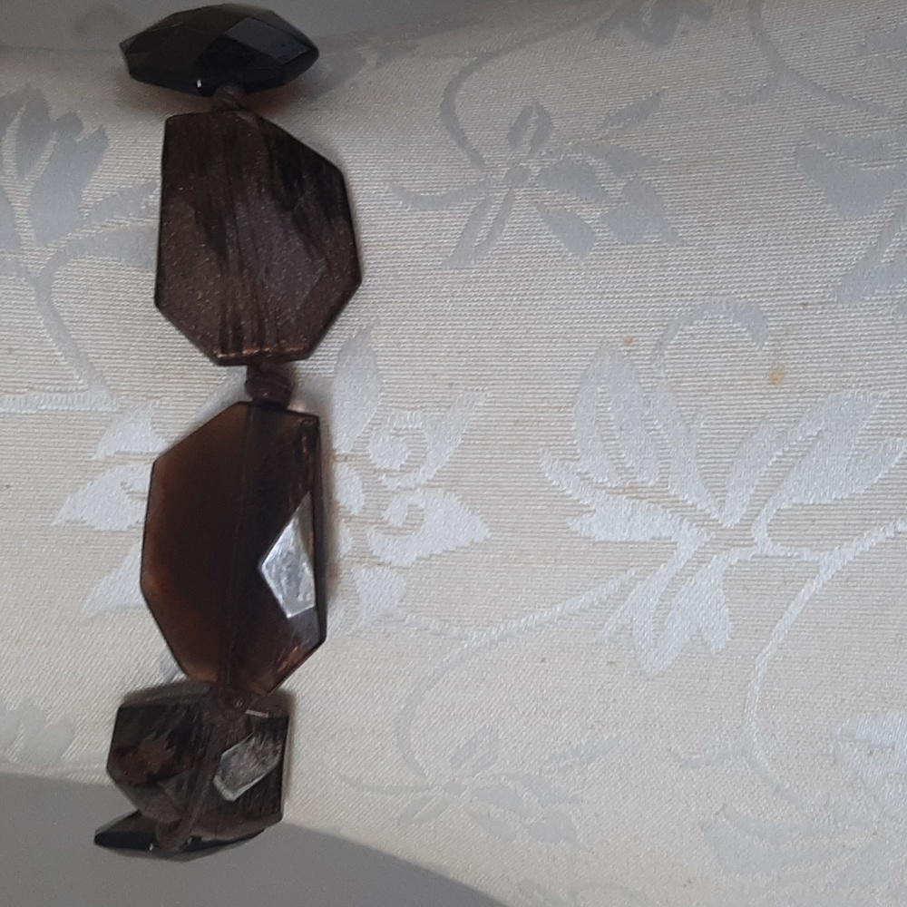 Acrylic choke necklace Brown  19 inches